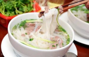 Phở - người cao huyết áp nên ăn gì?